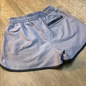 Lululemon Shorts Size 4